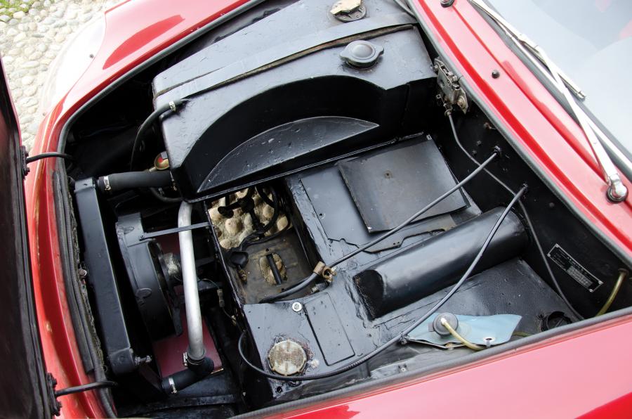 Багажник Fiat Abarth 1000 GT Bialbero 1961 года  (фото 30 из 36)